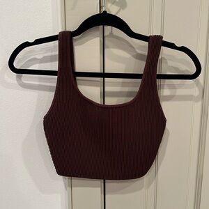 Aritzia Babaton cropped tank